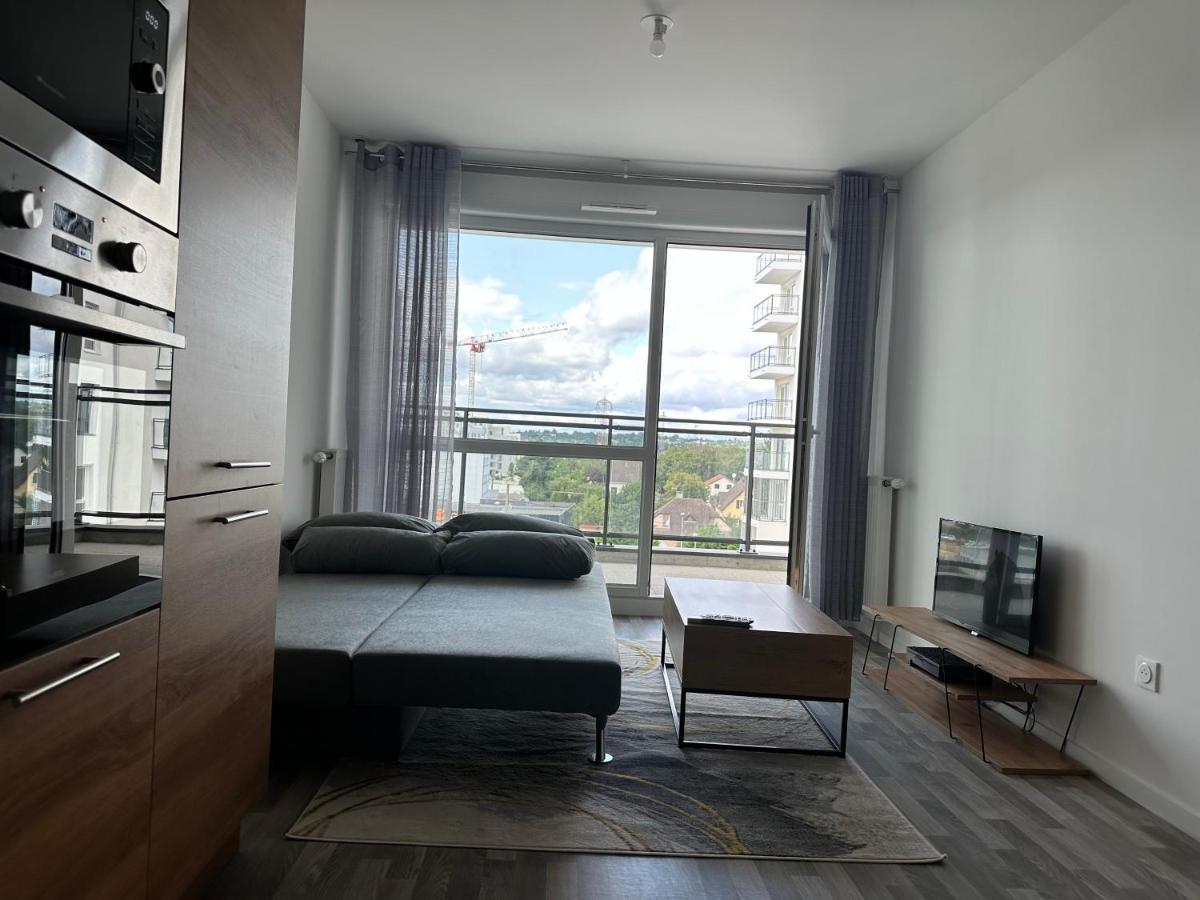 Agreable 2 Pieces Avec Balcon Et Parking Transports By Immo Kit Bnb Sarcelles Exteriör bild